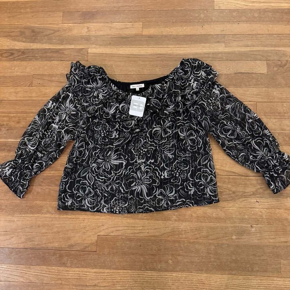 NWT Emily Daniels black white ruffled long sleeve blouse shirt size large L
b52